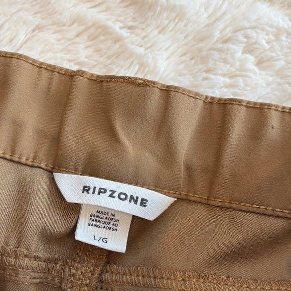 Ripzone Brown lightweight dressy Shorts size youth large - Picture 5 of 8
